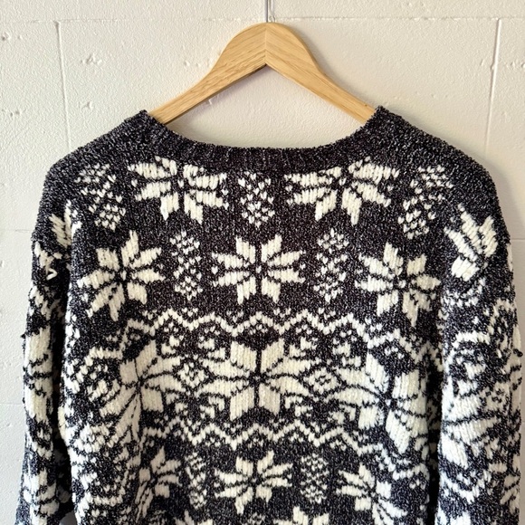 BNWT Casual Connection Longline Snowflake Sweater - Picture 6 of 9